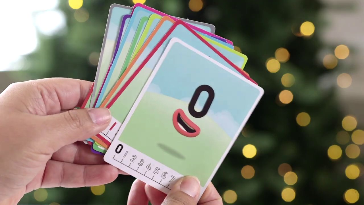 Các nhân vật Number Blocks bằng nhựa cứng cáp, rất giống với hình ảnh trên TV.